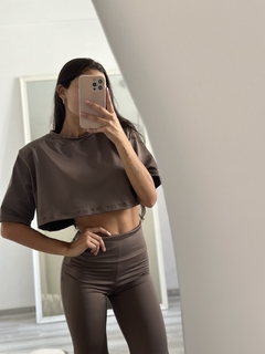 Remera crop lycra