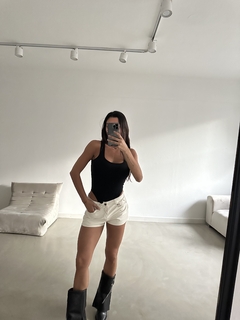 Short Bass (cuerina brillosa) - anavrinintimates