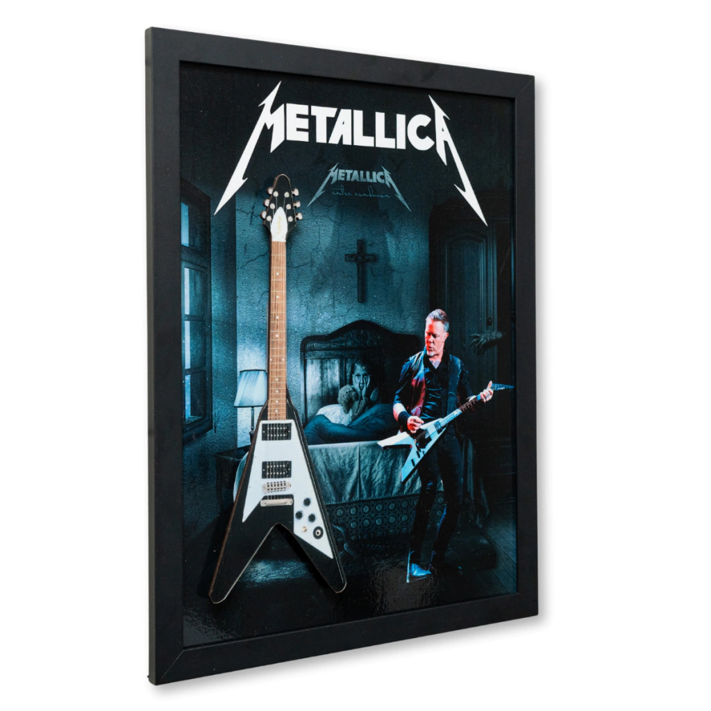 QUADRO COM RECORTE METALLICA JAMES GUITAR ENTER SADMAN 30x40 cm