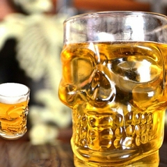 Copos de Shot Caveira Crystal Head - kit com 4 copos na internet
