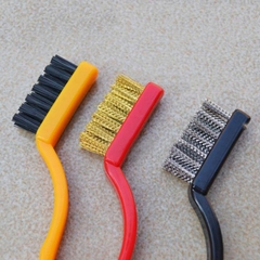 Kit de Escovas Multiuso Aço Latão e Nylon - 3 peças - Geleia Presentes Criativos, Diferentes, Legais e Originais