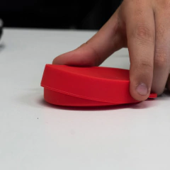 Copo Retrátil Dobrável Sanfonado em silicone com tampa na internet