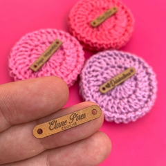 Etiqueta Caramelo - 3,0 x 0,6 cm - Couro Sintético