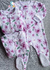 MACACÃO CARTERS EM FLEECE COM PEZINHO - FLORAL (NOVA COLEÇÃO) - Kamyimportados