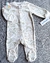 MACACÃO CARTERS EM FLEECE COM PEZINHO -DINO NEUTRO(NOVA COLEÇÃO) - comprar online