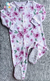 MACACÃO CARTERS EM FLEECE COM PEZINHO - FLORAL (NOVA COLEÇÃO) - comprar online