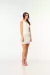 Vestido Curto Justo com Amarração no Braço na internet