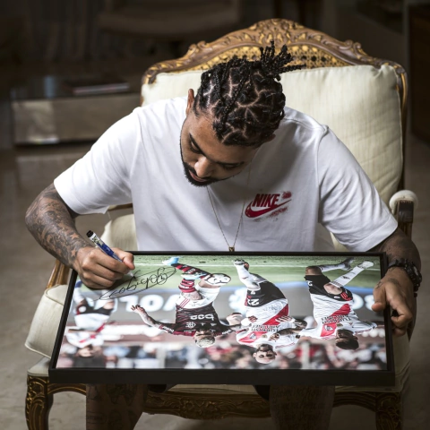Quadro “GOL” Autografado pelo Gabigol - Edição Limitada