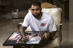 Quadro “Glória” Autografado pelo Gabigol - Edição Limitada - loja online