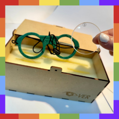 Caja de Prismas Activos