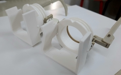 Porta prismas para montura de pruebas en internet