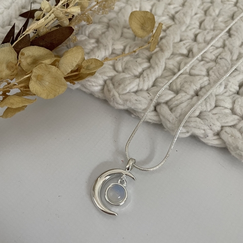 Collar Moon Lunar (opalina)