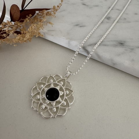 Collar Mandala (Obsidiana) - comprar online