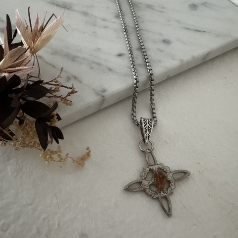 Collar Nudo de bruja Citrino - comprar online