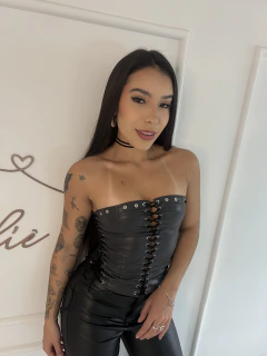 Corselet Resinado na internet