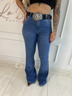 Calça Flare - comprar online