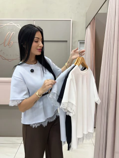 Blusa Renda na internet