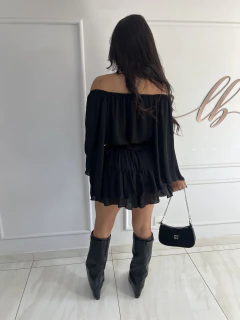 Conjunto - Croped + Shorts Saia na internet