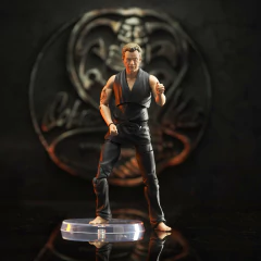 Diamond Select Toys- Cobra Kai- John Kreese Figura Articulada