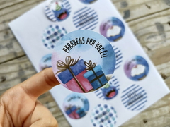 A001B - Adesivos aniversário personalizados - comprar online