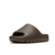 Chinelo Adidas Yeezy Slides 'Soot' 2021 on internet