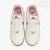 Tênis Air Force 1 Low 'Valentine's Day 2023' en internet