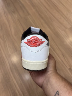 Air Jordan Low Travis Marrom Branco - loja online