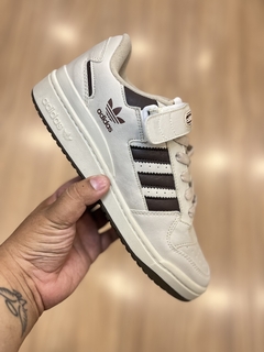 ADIDAS FÓRUM NATURAL/MARROM - comprar online