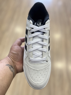 ADIDAS FORUM LÓW P&B na internet