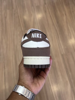DUNK LOW MARROM BRANCO - loja online
