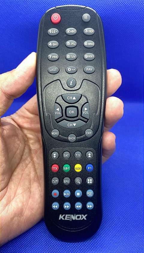 Controle Remoto 100% Original Para Receptor Kenox / Phoenix Antigo