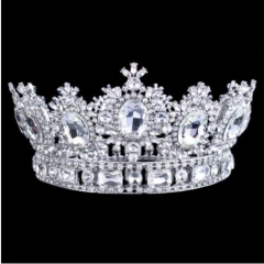 Coroa Rainha Pombagira na internet