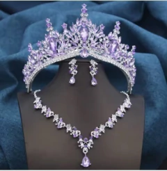 CONJUNTO COROA POMBAGIRA DONA 7 na internet