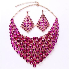 Conjunto Pombagira Rainha na internet