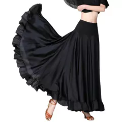 Saia Cigana Preta na internet