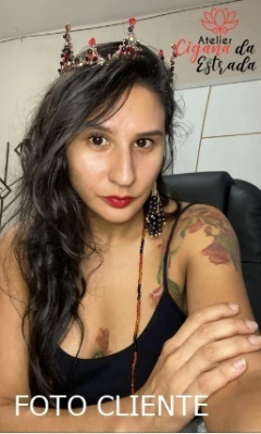 Coroa Preta e Vermelha - comprar online