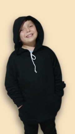 BUZO BLACK en internet