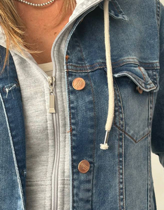 Campera Cielo Gunda Gris - comprar online