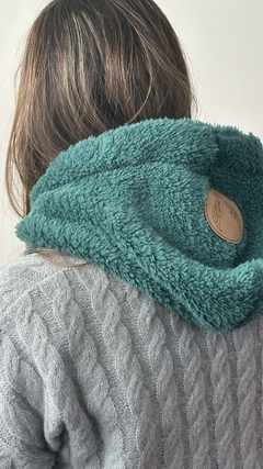 Cuellito Capucha - comprar online
