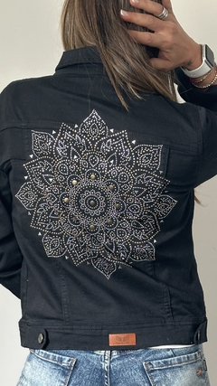Campera Gunda Jean Negro - SALDO en internet