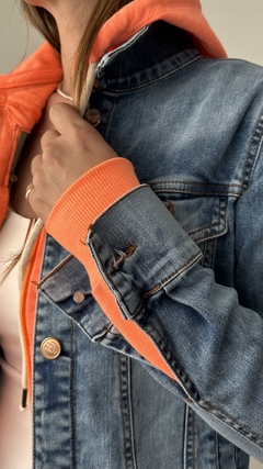 Campera Cielo Gunda Naranja Fluo - tienda online