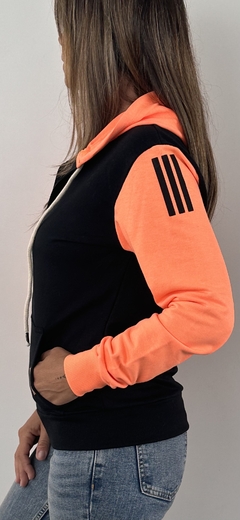 Cangurito Combinado Negro y Naranja Fluo - comprar online