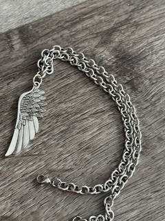 Collar Ala Simple