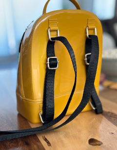 Mochila PQS amarilla - comprar online