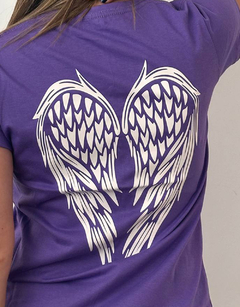Remera Violeta cuello V Alas - comprar online