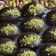 Choco Cookies con pistacho - Keto - comprar online