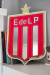 Escudo espejado mediano Estudiantes LP en internet