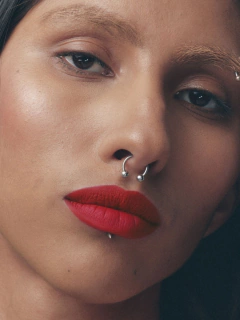 Fenty Beauty - Fenty Icon Velvet Liquid Lipstick 'The MVP' en internet