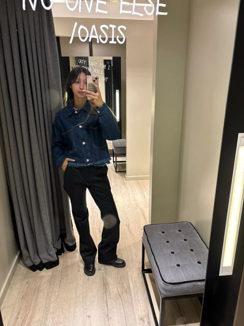 CAMPERA WORKEAR (THE ANN WAGNERS)