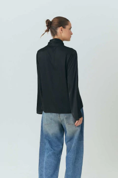 Imagen de BLUSA TILCARA (INEDITA)